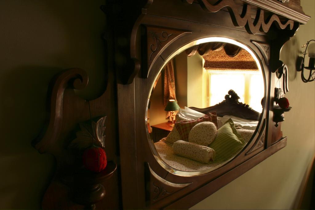 The Mole And Chicken Hotel Long Crendon Buitenkant foto